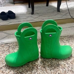 Green Toddlers Rain boot Crocs 10C